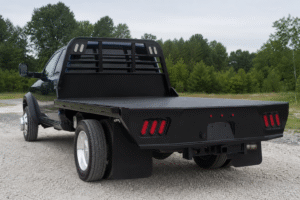 Read more about the article Best Truck Body for Hay Haulers in Texas: Flatbeds, Hay Beds & Service Bodies