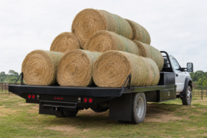 Read more about the article CM Hay Beds vs Bradford Built Hay Beds: Which Is Right for Your Ranch?