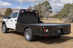 Read more about the article CM Truck Beds vs J&I Manufacturing — Which Flatbed Is Right for Your Work Truck?