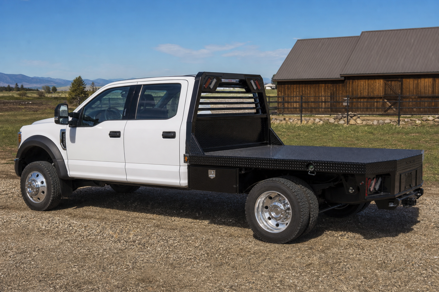Read more about the article Pronghorn vs Hughes Flatbeds: Which Steel Flatbed Is Right for Your Truck?