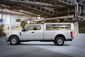 Read more about the article SpaceKap vs Butler Utility Bodies: Which Service Body Wins for Texas Work Trucks?