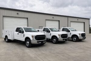 Read more about the article Fleet Upfitting in Texas: Buy the Body, Get It Installed, Drive It Out